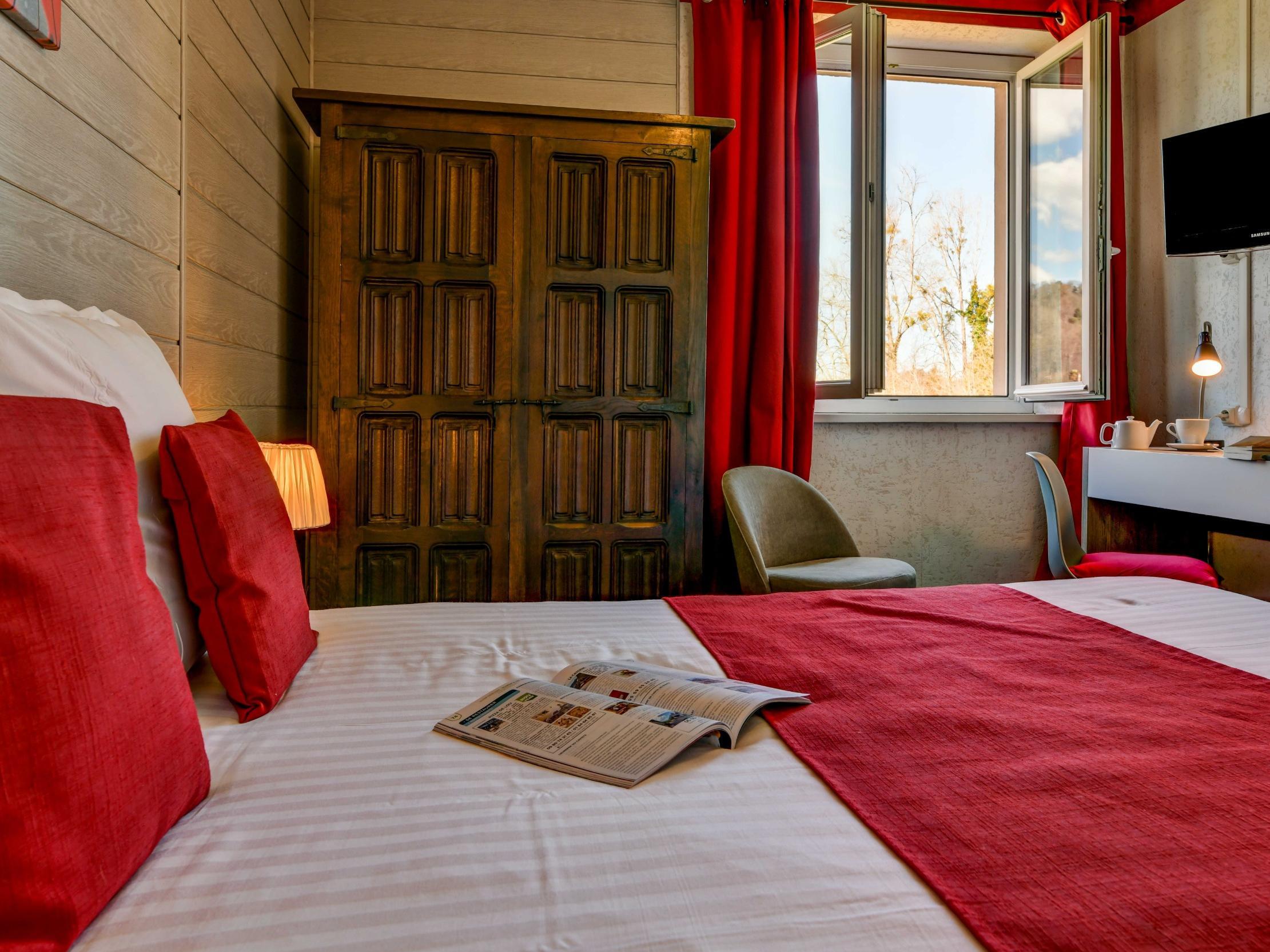 Logis Hostellerie Du Neez Gan Exterior foto