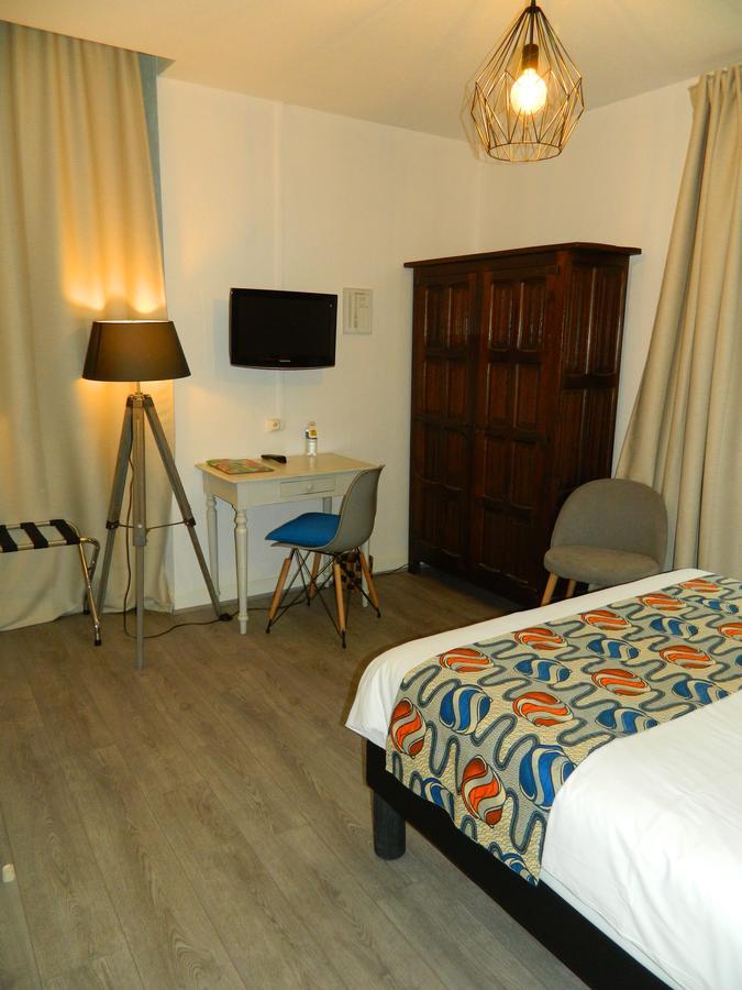 Logis Hostellerie Du Neez Gan Exterior foto
